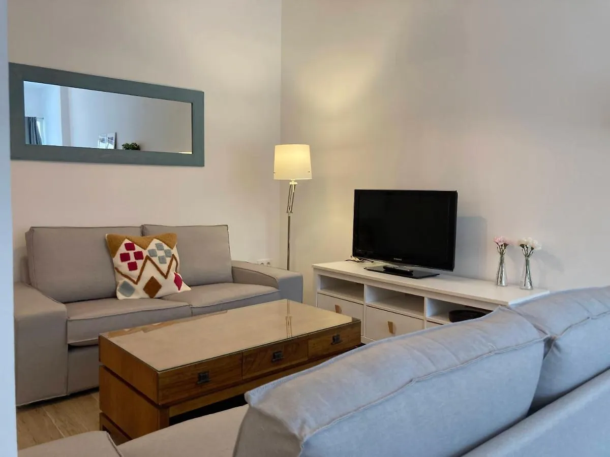 Acogedor Apt 6Pax 3Bdr 2Bth - Cozyhomesevilla6 0*, Seville Spain
